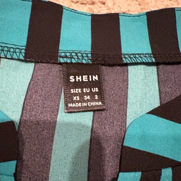 Striped blouse - Picture 2 of 3